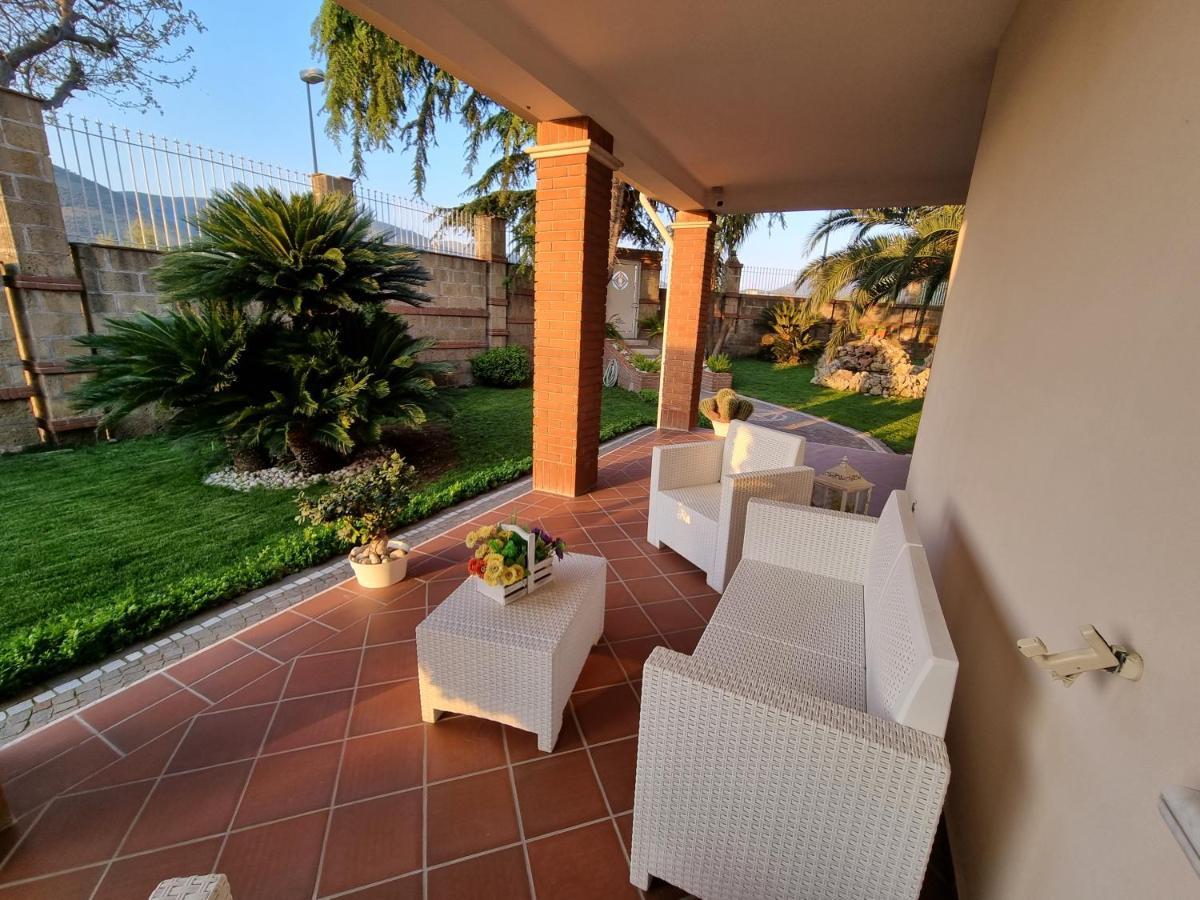 Villa Sweery Santa Maria a Vico Exterior photo